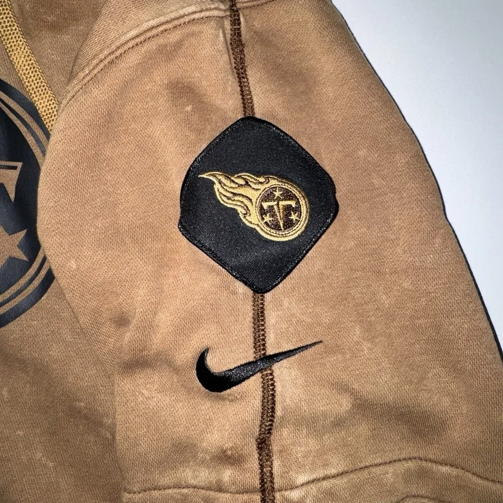 Men's Large Nike Tennessee Titans Support Our Troops Pullover Hoodie Brown NFL‎